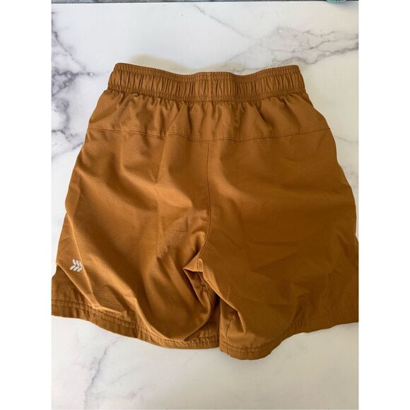 All in Motion M boys 8 sporty tech shorts bundle of 2 tan bronze copper cream pu - Picture 8 of 12